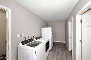 8334 N 55th Ave, Glendale, AZ 85302 - Photo 15