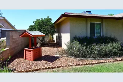 8334 N 55th Avenue, Glendale, AZ 85302 - Photo 3