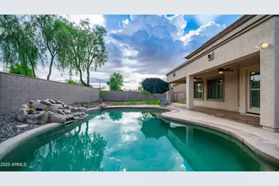 15654 W Yucatan Drive, Surprise, AZ 85379 - Photo 39