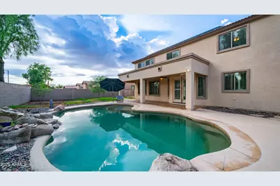 15654 W Yucatan Drive, Surprise, AZ 85379 - Photo 3