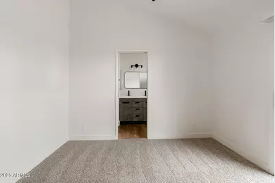 2020 W Union Hills Drive #201, Phoenix, AZ 85027 - Photo 13