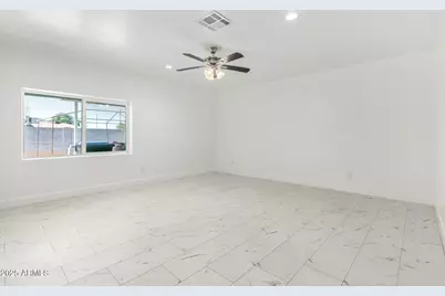 15640 N Verde Street, Surprise, AZ 85378 - Photo 13