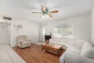 305 W Nopal Pl, Chandler, AZ 85225 - Photo 5