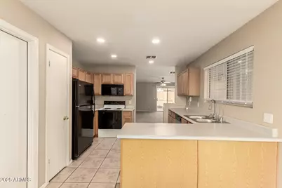 3820 W Chama Drive, Glendale, AZ 85310 - Photo 5