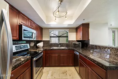 5104 N 32nd Street #208, Phoenix, AZ 85018 - Photo 5