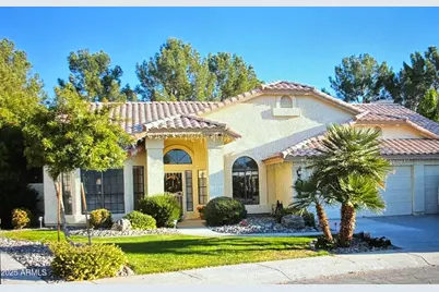 9411 S Palm Drive, Tempe, AZ 85280 - Photo 1