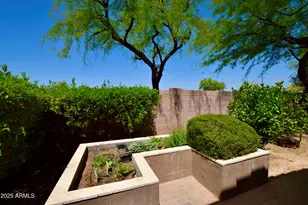 9842 E Celtic Dr, Scottsdale, AZ 85260 - Photo 25