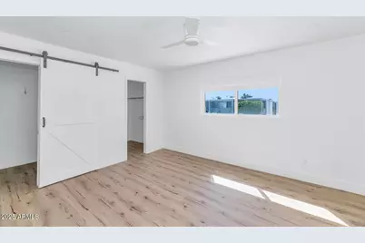 4027 E Campbell Avenue, Phoenix, AZ 85018 - Photo 11