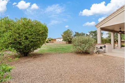 2615 E San Carlos Way, Gilbert, AZ 85298 - Photo 31