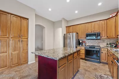 2615 E San Carlos Way, Gilbert, AZ 85298 - Photo 9