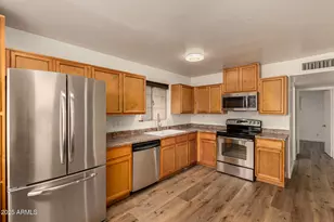 3540 E Montecito Ave, Phoenix, AZ 85018 - Photo 11