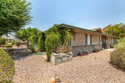 3540 E Montecito Avenue #1, Phoenix, AZ 85018 - Photo 3