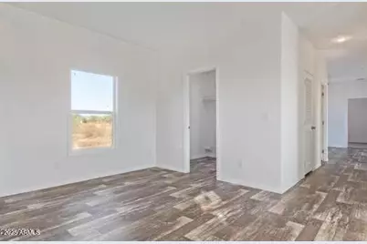 21376 W Mark Lane, Wittmann, AZ 85361 - Photo 17