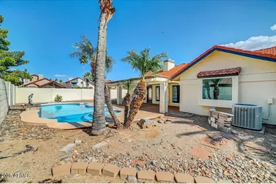 7102 W Julie Drive, Glendale, AZ 85308 - Photo 15