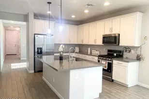 14400 W Bloomfield Rd, Surprise, AZ 85379 - Photo 11