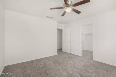 331 W Mammoth Cave Drive, San Tan Valley, AZ 85140 - Photo 19