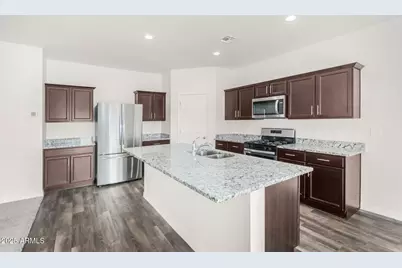 331 W Mammoth Cave Drive, San Tan Valley, AZ 85140 - Photo 13