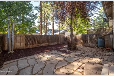 2343 S Eclipse Lane, Flagstaff, AZ 86001 - Photo 21