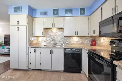 2416 E University Drive #4, Mesa, AZ 85213 - Photo 5