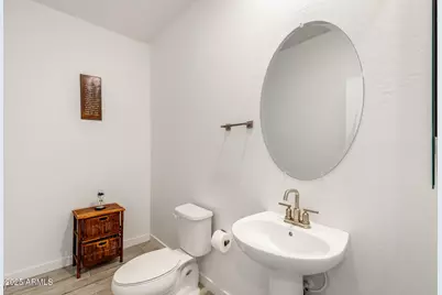 17056 W Red Bird Road, Surprise, AZ 85387 - Photo 9