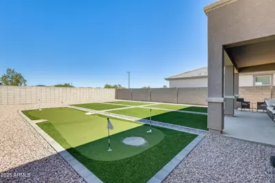 17056 W Red Bird Road, Surprise, AZ 85387 - Photo 19