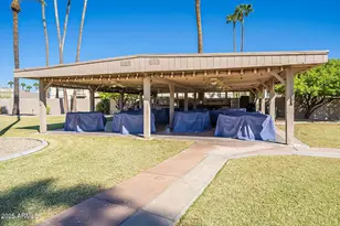 4730 N 76th Pl, Scottsdale, AZ 85251 - Photo 31