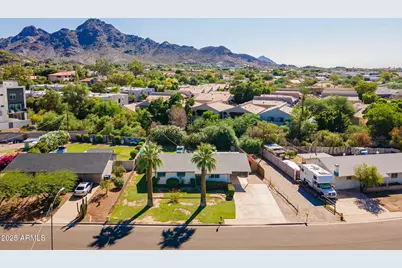 7313 N 16th Place N, Phoenix, AZ 85020 - Photo 1