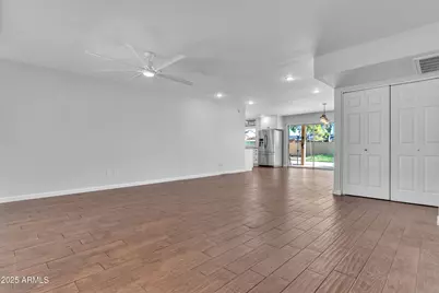 2313 W Catalina Avenue, Mesa, AZ 85202 - Photo 7