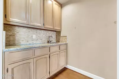 8100 E Camelback Road #6, Scottsdale, AZ 85251 - Photo 17