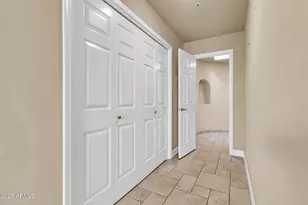 8100 E Camelback Rd, Scottsdale, AZ 85251 - Photo 23