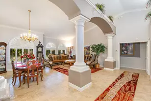 6836 E Winchcomb Dr, Scottsdale, AZ 85254 - Photo 9