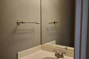 4520 E Mossman Rd, Phoenix, AZ 85050 - Photo 11