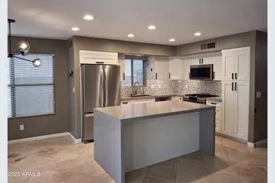 4520 E Mossman Road, Phoenix, AZ 85050 - Photo 1