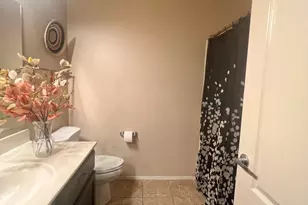 1350 S Greenfield Rd, Mesa, AZ 85206 - Photo 19