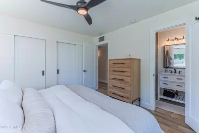 4229 N 34th Street, Phoenix, AZ 85018 - Photo 9