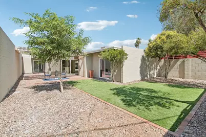 6629 N Majorca Way E, Phoenix, AZ 85016 - Photo 29