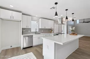 6629 N Majorca Way E, Phoenix, AZ 85016 - Photo 9