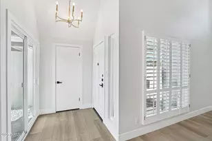 6629 N Majorca Way E, Phoenix, AZ 85016 - Photo 13