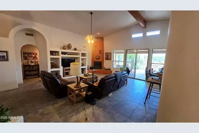 2926 W Tanya Trail, Phoenix, AZ 85086 - Photo 9