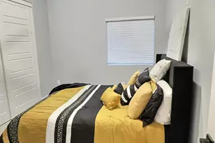 14782 S Overfield Rd, Arizona City, AZ 85123 - Photo 9