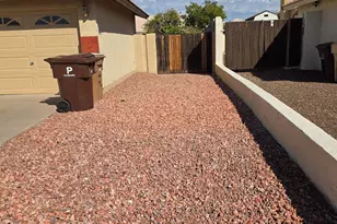 8758 W Bloomfield Rd, Peoria, AZ 85381 - Photo 17