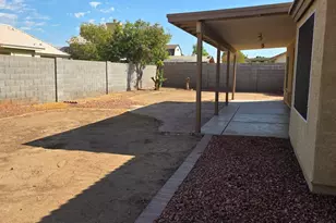 8758 W Bloomfield Rd, Peoria, AZ 85381 - Photo 19