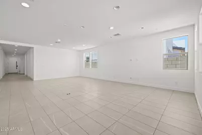 10246 E Utah Avenue, Mesa, AZ 85212 - Photo 7