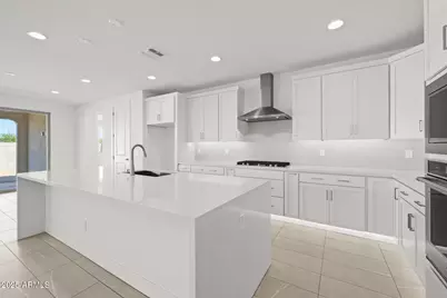 10246 E Utah Avenue, Mesa, AZ 85212 - Photo 11