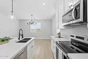 19496 E Erik Ct, Florence, AZ 85132 - Photo 5