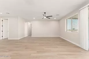 19496 E Erik Ct, Florence, AZ 85132 - Photo 15