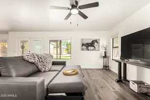 2108 E Cielo Grande Ave, Phoenix, AZ 85024 - Photo 11