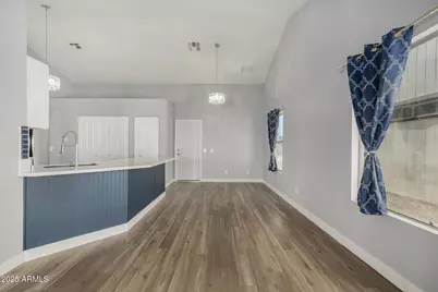 10230 W Campbell Avenue, Phoenix, AZ 85037 - Photo 13