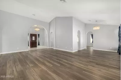 10230 W Campbell Avenue, Phoenix, AZ 85037 - Photo 5