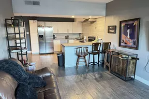 357 E Thomas Rd, Phoenix, AZ 85012 - Photo 5